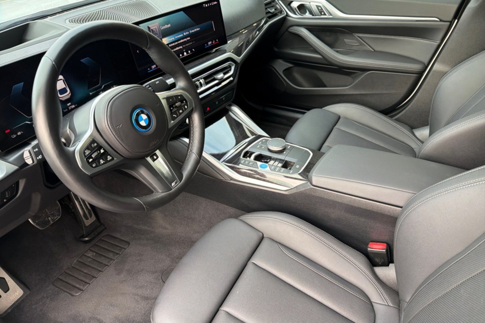 Used 2024 BMW i4 eDrive35 w/ M Sport Package RWD image 9