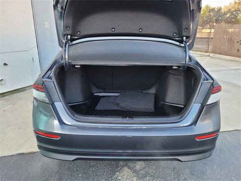 Used 2023 Honda Accord EX image 27