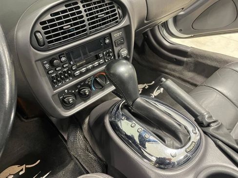 Used 2000 Plymouth Prowler image 33