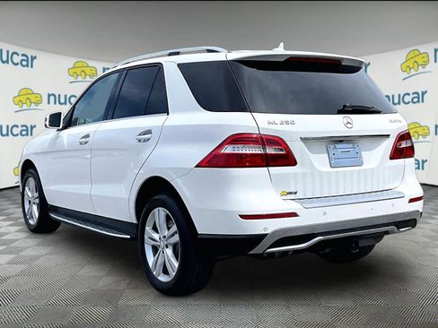 Used 2015 Mercedes-Benz ML 250 BlueTEC 4MATIC image 4