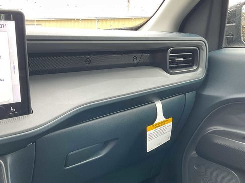 Used 2026 Ford Maverick XLT w/ Equipment Group 301A image 32