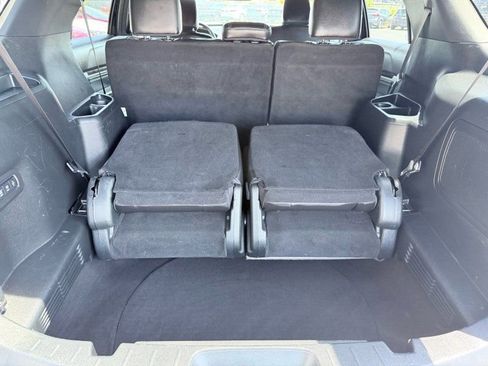 Used 2018 Ford Explorer Limited AWD/4WD image 13