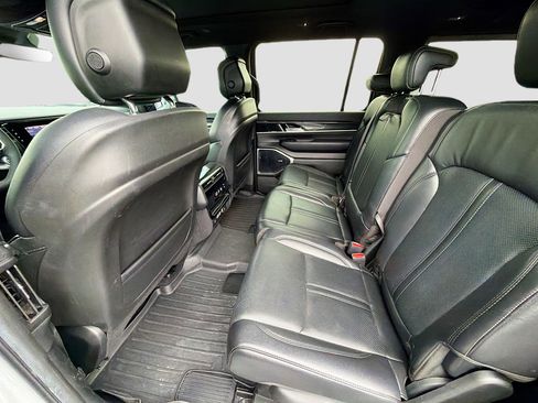Used 2022 Jeep Wagoneer Series I w/ Premium Group I RWD image 25