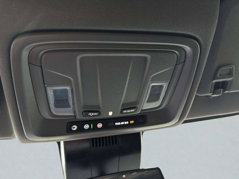 Used 2026 Chevrolet Silverado 1500 LT RWD image 40