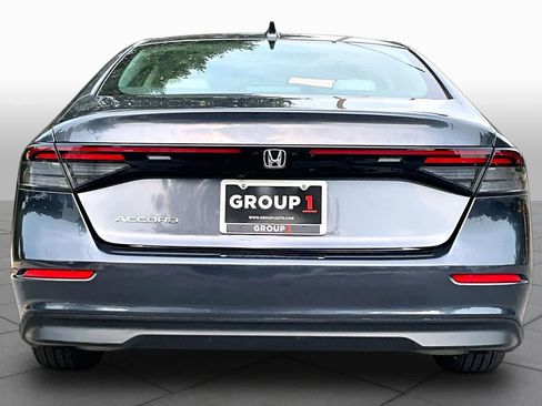 Used 2023 Honda Accord EX image 5