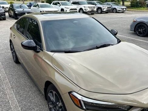 Used 2026 Honda Civic Sport Touring image 3
