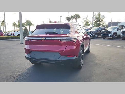 New 2026 Chevrolet Equinox EV LT image 19