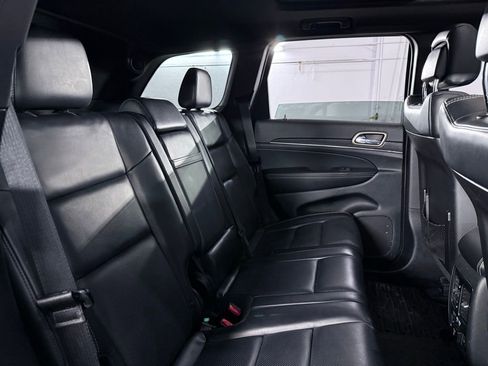 Used 2015 Jeep Grand Cherokee Limited w/ Luxury Group II image 25