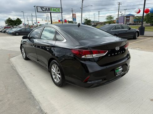 Used 2018 Hyundai Sonata SE FWD image 9