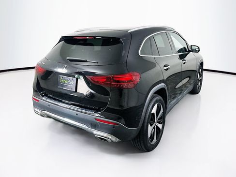 Used 2025 Mercedes-Benz GLA 250 image 9