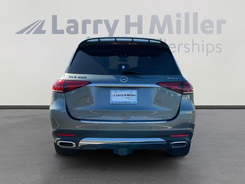 Used 2022 Mercedes-Benz GLE 350 4MATIC image 4