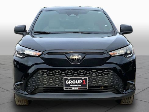 Used 2023 Toyota Corolla Cross S image 4