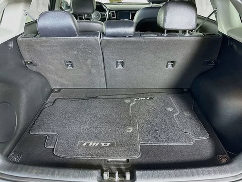 Used 2018 Kia Niro EX w/ EX Touring Graphite Edition FWD image 26