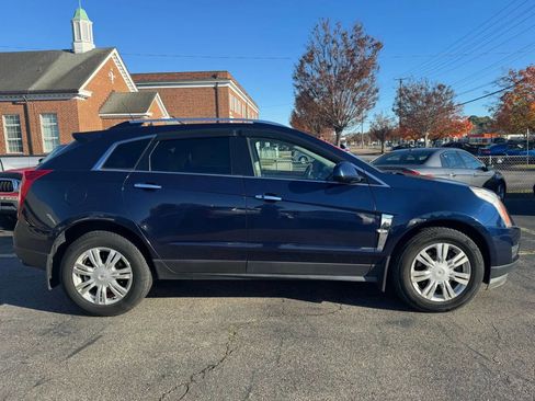 Used 2011 Cadillac SRX Luxury image 7