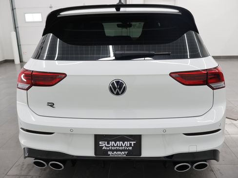 Used 2024 Volkswagen Golf R image 25