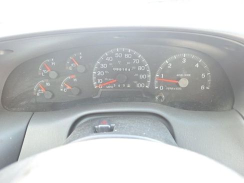 Used 1998 Ford F150 XLT image 23