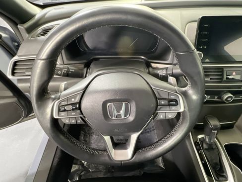 Used 2022 Honda Accord Sport image 11