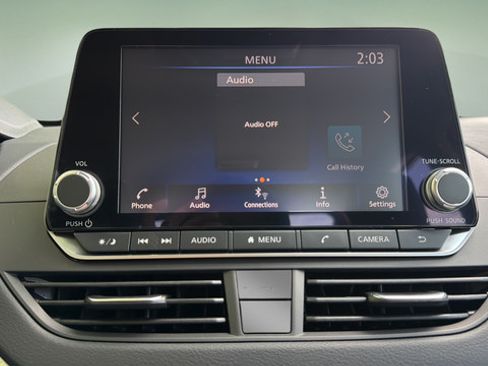 Certified 2025 Nissan Altima 2.5 S FWD image 19