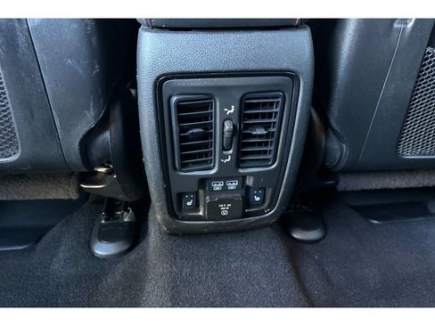 Used 2024 Dodge Durango GT image 14