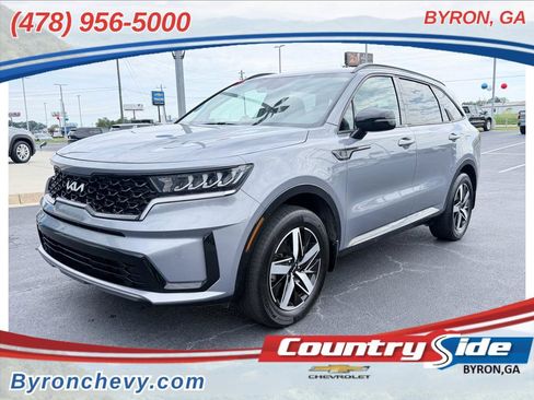 Used 2022 Kia Sorento S FWD image 1