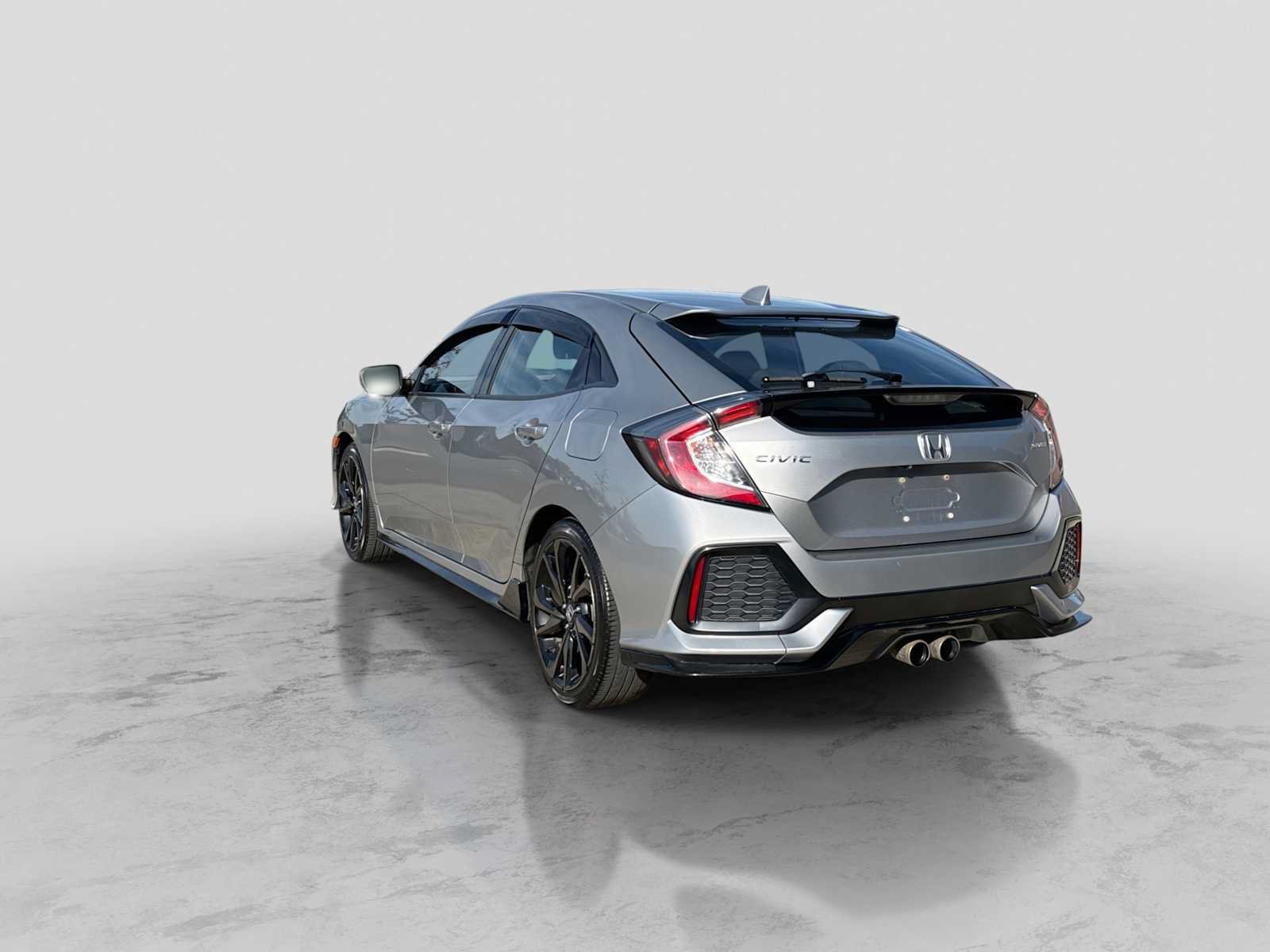 Used 2018 Honda Civic Sport image 4