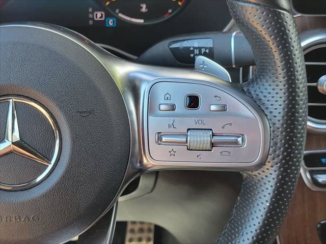 Used 2022 Mercedes-Benz GLC 300 4MATIC image 27