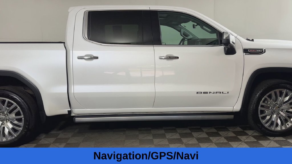 Used 2019 GMC Sierra 1500 Denali w/ Denali Ultimate Package AWD/4WD image 3