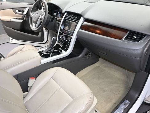 Used 2011 Ford Edge Limited w/ 302A Rapid Spec Order Code FWD image 24