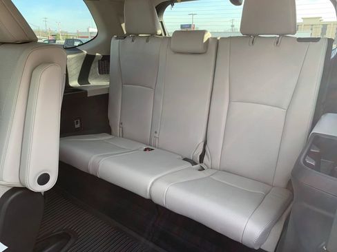 New 2026 Toyota Grand Highlander AWD image 17
