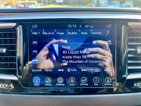 Used 2017 Chrysler Pacifica Touring Plus w/ Tire & Wheel Group image 13