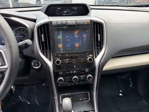 Used 2022 Subaru Ascent Limited AWD/4WD image 26