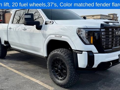 Used 2026 GMC Sierra 2500 Denali Ultimate AWD/4WD image 3