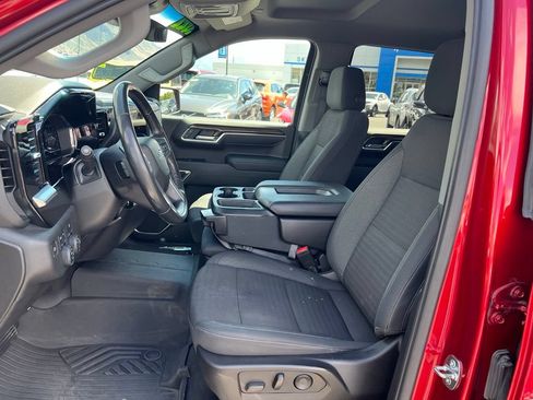 Certified 2022 Chevrolet Silverado 1500 RST AWD/4WD image 25