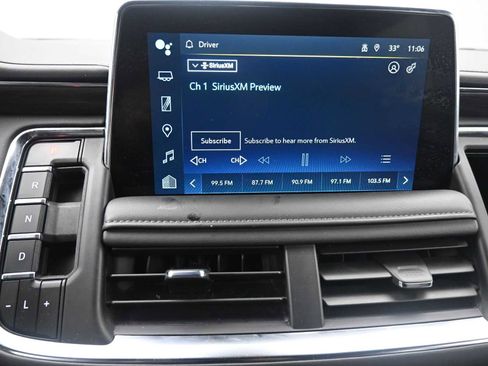 Used 2024 Chevrolet Suburban LT image 16