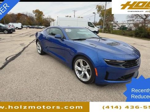Certified 2023 Chevrolet Camaro LT w/ Technology Package image 2