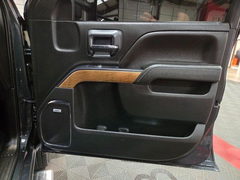 Used 2019 Chevrolet Silverado 3500 LTZ w/ Duramax Plus Package image 53