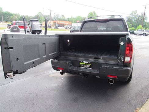Used 2021 Honda Ridgeline Black Edition image 31