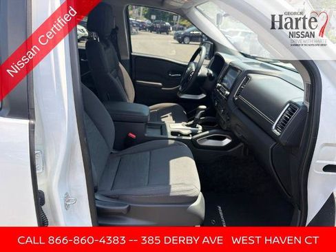 Certified 2024 Nissan Frontier SV w/ Tow Package AWD/4WD image 29