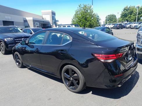 Used 2023 Nissan Sentra SR w/ Midnight Edition Package FWD image 16