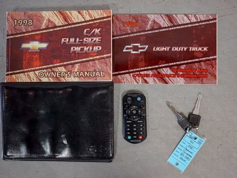 Used 1998 Chevrolet Silverado 1500 4x4 Regular Cab w/ Preferred Equipment Group 2 image 74