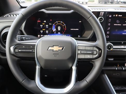 New 2026 Chevrolet Colorado W/T image 7