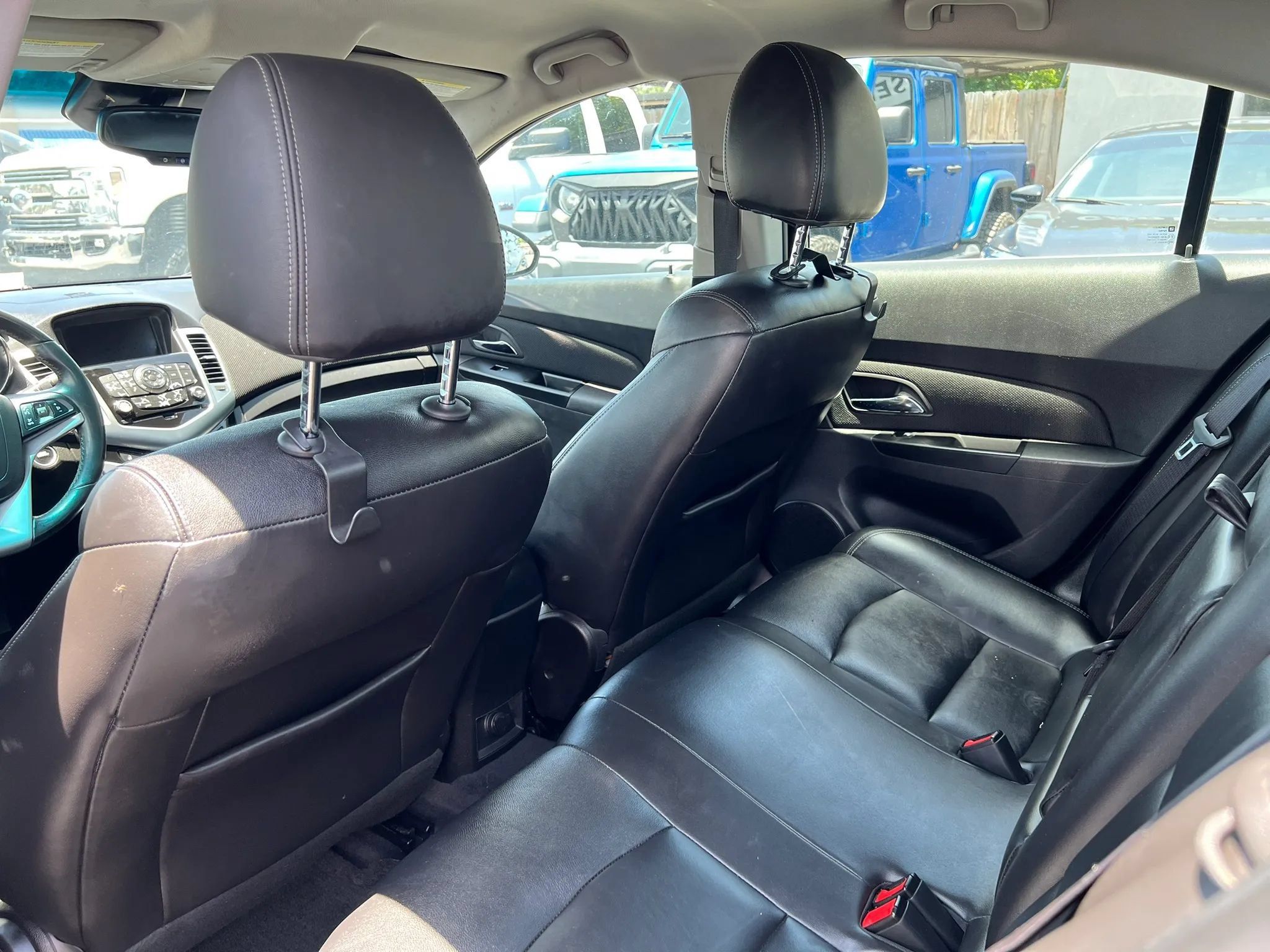 Used 2013 Chevrolet Cruze LTZ w/ Enhanced Safety Package FWD image 9