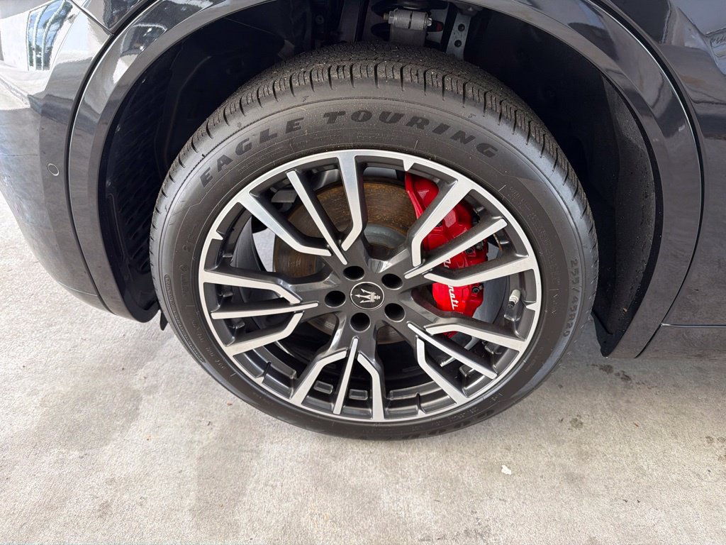 Used 2025 Maserati Grecale GT AWD/4WD image 15