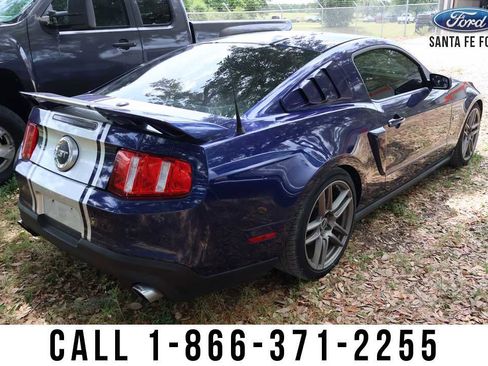 Used 2012 Ford Mustang GT Premium w/ HID Headlamps & Security Pkg RWD image 3