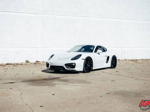 Used 2014 Porsche Cayman S image 50