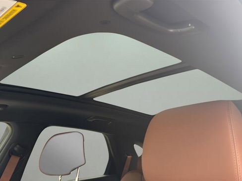 New 2026 Genesis GV70 2.5T Advanced image 15