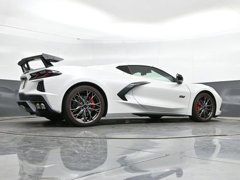Used 2023 Chevrolet Corvette Stingray Premium Cpe w/ Z51 Performance Package RWD image 41
