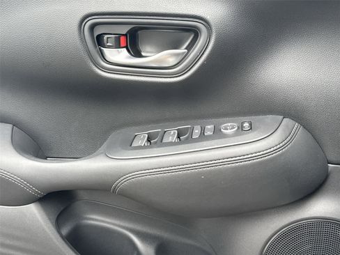 Used 2026 Honda HR-V EX-L image 30