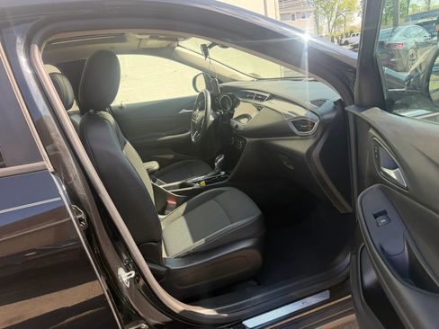 Used 2020 Buick Encore GX Select w/ Experience Buick Package FWD image 25