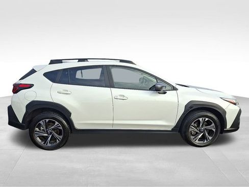 Used 2024 Subaru Crosstrek 2.0i Premium image 7
